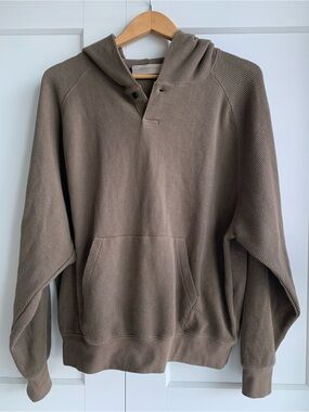 Essentials Fear of God Hooded Waffle Knit Pullover - Taupe size 14/16 or L